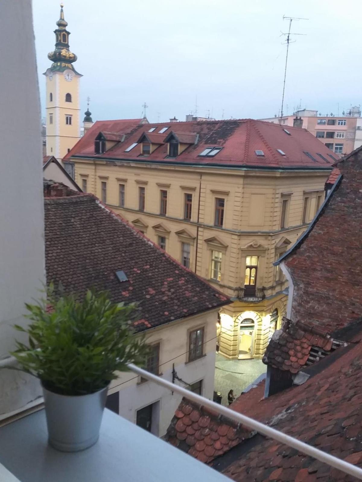 Center 23 - Old Town Apartment Zagreb Ngoại thất bức ảnh