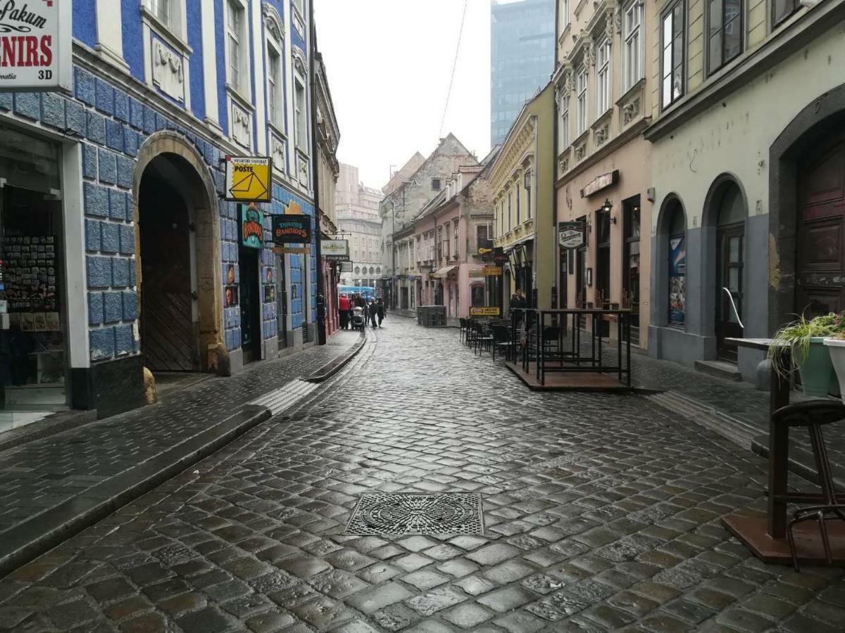 Center 23 - Old Town Apartment Zagreb Ngoại thất bức ảnh